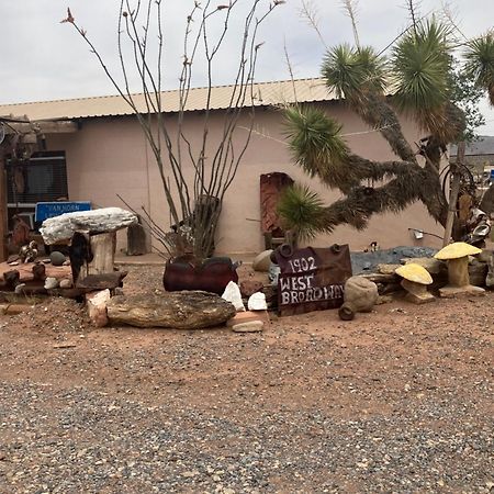 A Taste Of West Texas The Old Rock Shop Villa แวนฮอร์น ภายนอก รูปภาพ