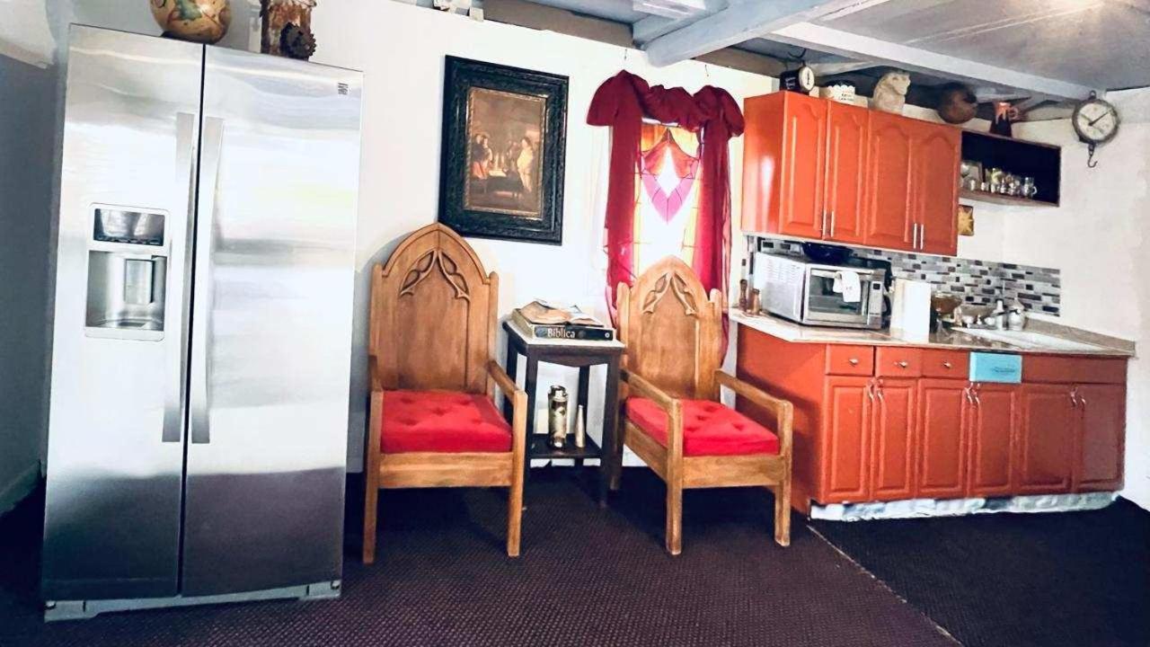 A Taste Of West Texas The Old Rock Shop Villa แวนฮอร์น ภายนอก รูปภาพ